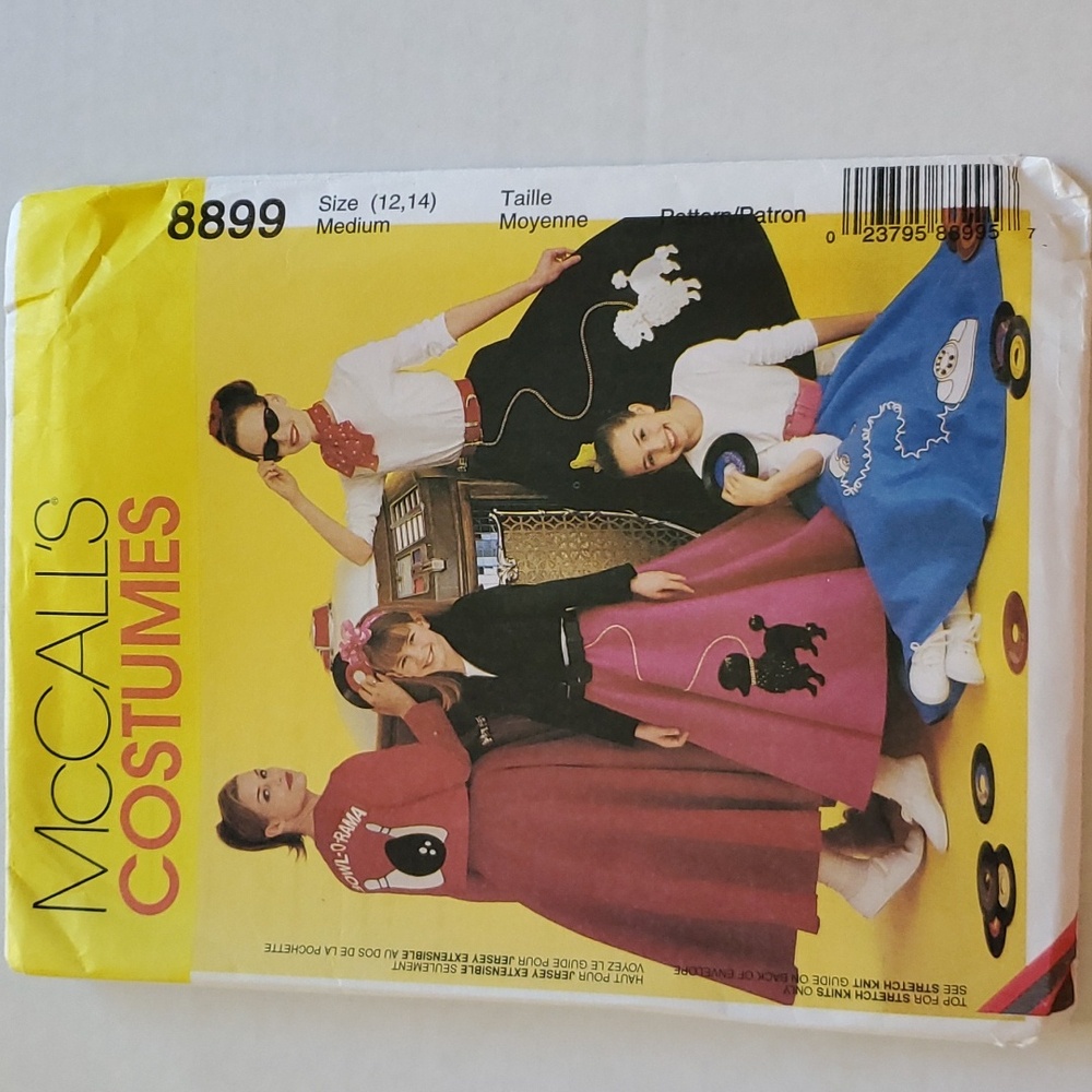 Vintage - McCall's Sewing Pattern - Poodle Skirt - 8899